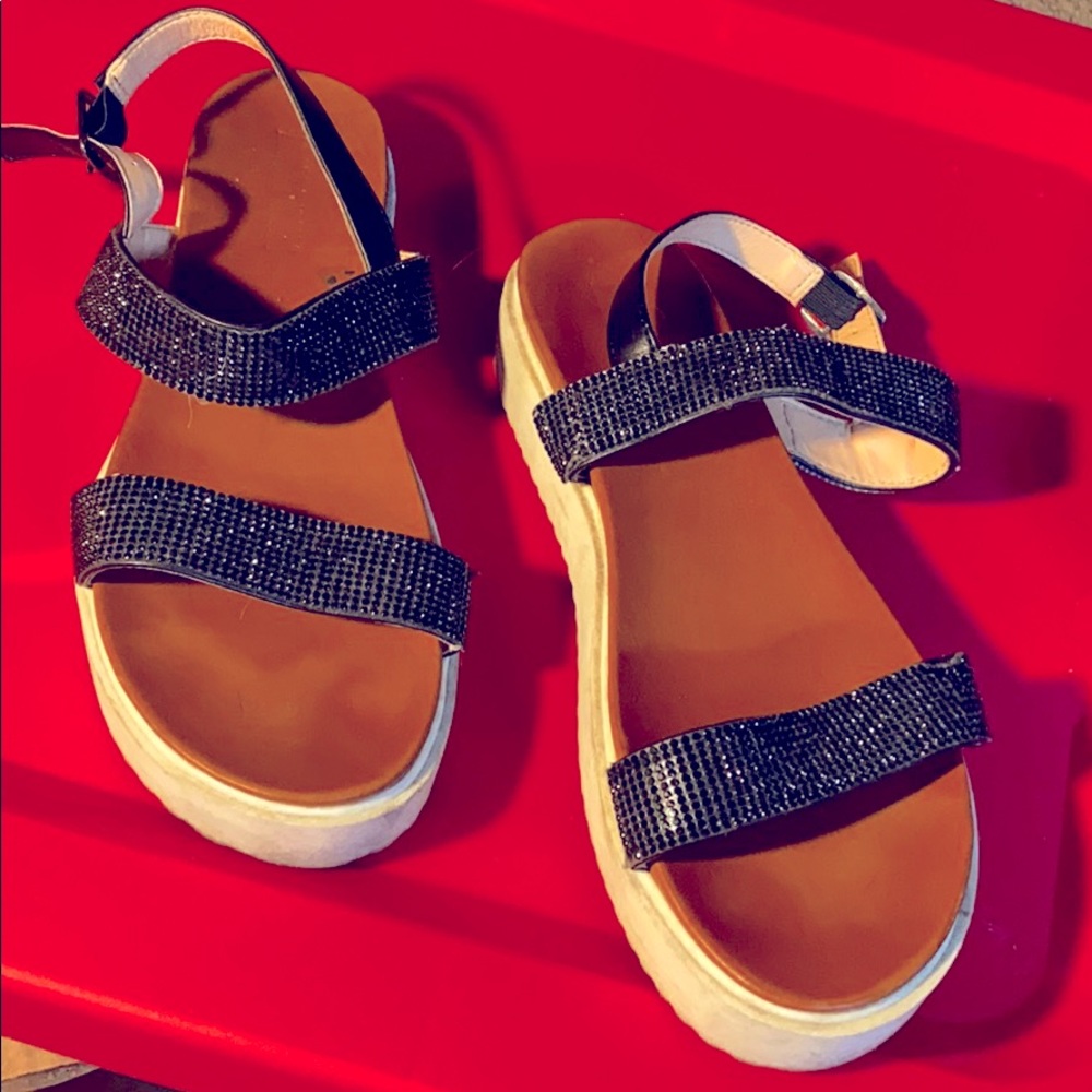 Black high top Sandals !